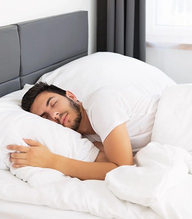 The Importance of Sleep in Fitness and Muscle Recovery: Tips for a Better Sleep Schedule